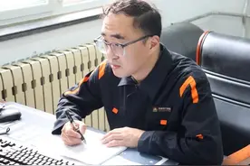 济南热力集团李栋：抢抓项目“加速跑”，“栋”力十足筑匠心 | 国庆我在岗图片