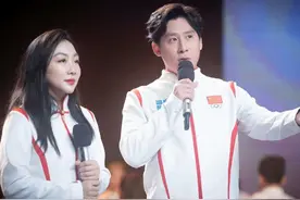 韩聪、隋文静任亚冬会志愿服务公益形象大使图片