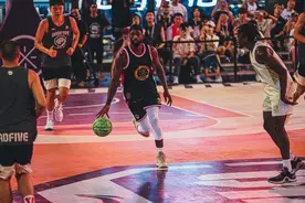 韦德之队空降北京五棵松 引爆街头篮球盛会图片