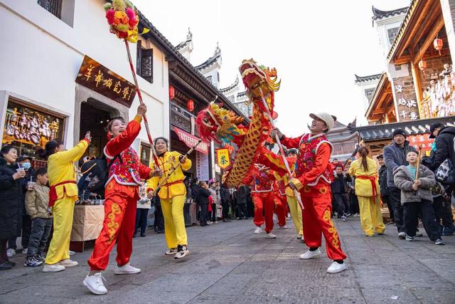 湖南益阳明清古巷：古街潮玩地 文旅新地标