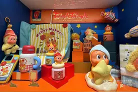 泡泡玛特、茅台攻防战：消费新旧范式大博弈丨消费新势力图片