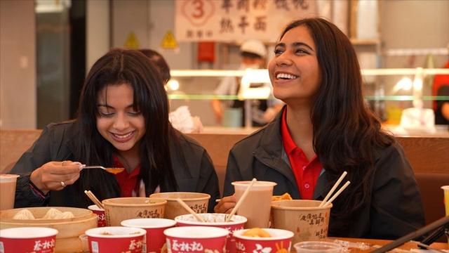 连续7天！南美媒体整版报道武汉