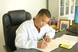 坚守初心使命 担当时代重任｜“煎饼大王”陈长有：诚信立业 铸就辉煌图片