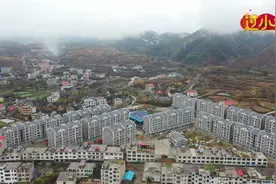 视频|涟源：易地扶贫搬迁群众同吃团圆饭迎新年图片