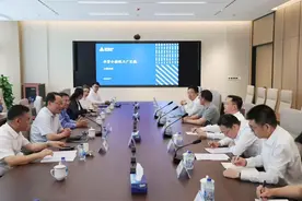 结合学习教育，袁泉走访调研上海杭州湾经济技术开发区图片