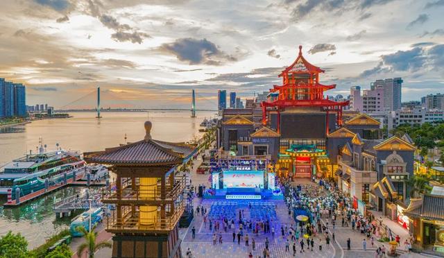 演唱会散场不打烊！海口美兰烟火气购物指南，逛出幸福感~