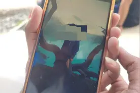 中国女游客在印尼火山口坠亡：景点被称“地狱之门”，游客凌晨徒步数小时戴防毒面具看“蓝火”图片