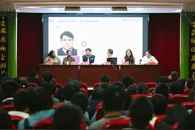 清华大学博士到怀宁中学开展宣讲活动图片
