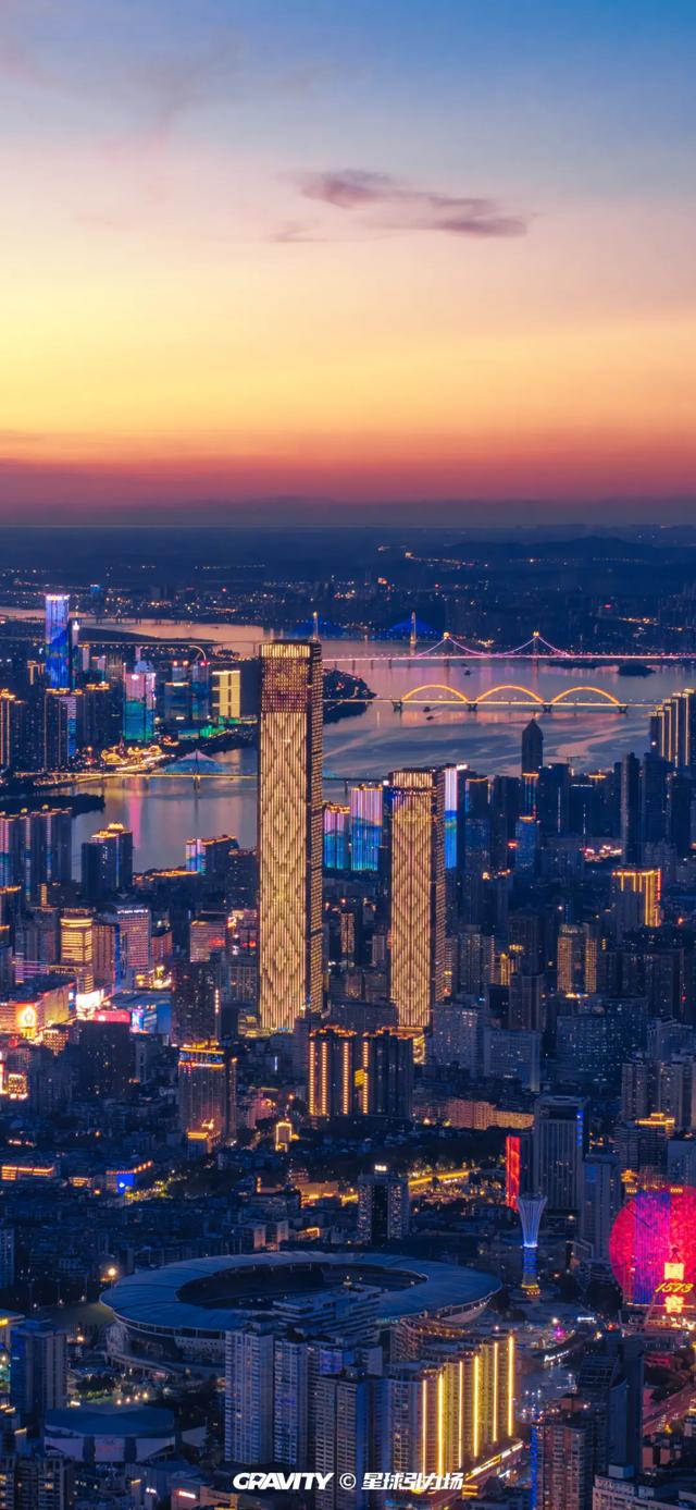 我劝你,别错过长沙的此时此刻