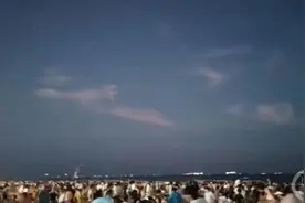广西北海多名游客被不明物咬伤，专家：有关部门准备在浴场搜捕图片