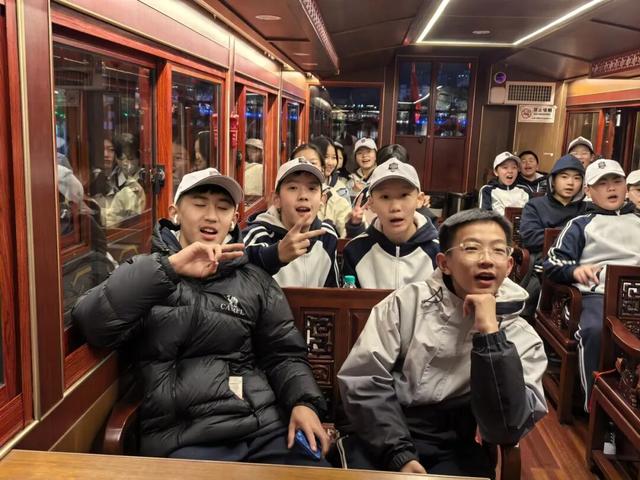 旺景破淡季！“梦回庐陵”沉浸式夜游硬核引客