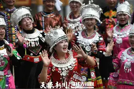 红蛋嬉闹新业态 文化赋能点燃凯里“烟火气”图片