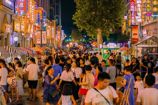 出片有氛围，好玩又好吃！洛阳这两个街区上榜啦