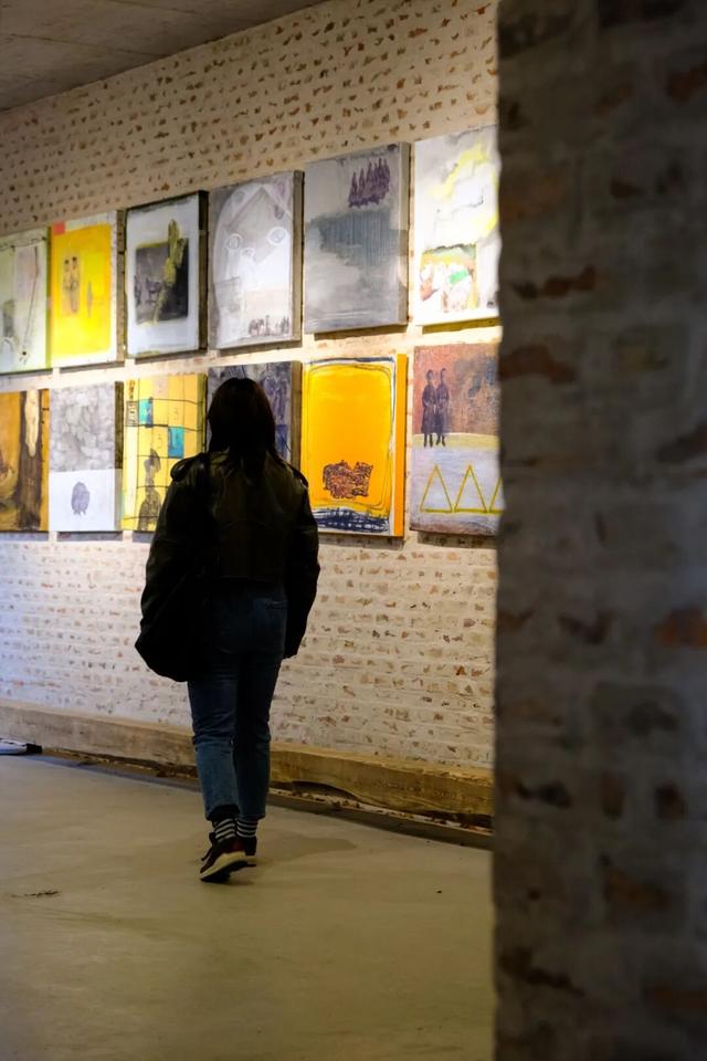 听，呼和浩特的秋天在喊你煮茶喝咖了