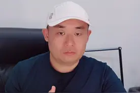 “来电哥”袁冰松直播透露：没有失联，现在只是自媒体人，不是任何公司股东图片