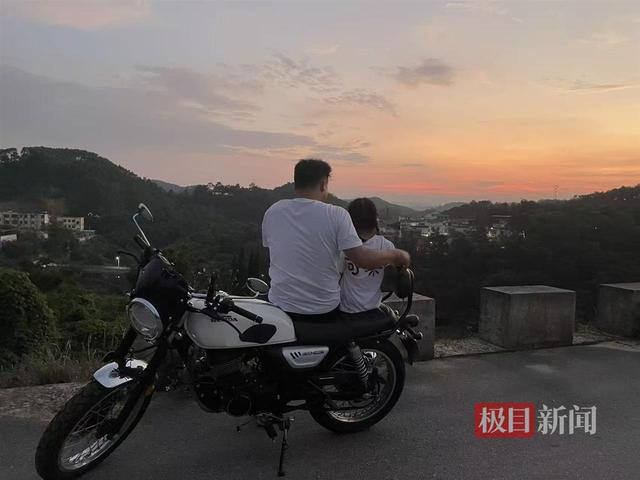 房车不上锁 陌生人开走带全家旅游