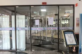潮评丨晚3小时关门难在哪？社区延时服务之困亟待破题图片