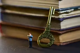 午间阅读｜利比家族的庐山故事图片