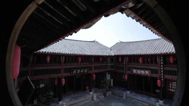 看见古村丨云南喜洲村：去有风的地方 感受古村新韵