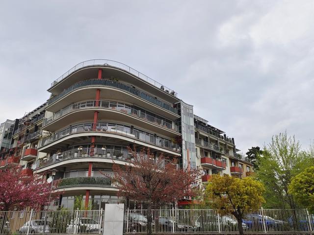 斯洛伐克布拉迪斯拉发州：四面相绘地域美，历史人文满溢魅力