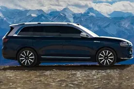 问界M9周销量登顶 超越BBA领跑50万以上豪华车型市场图片