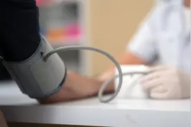 科普｜为何双侧血压不一样？什么情况下需要治疗图片