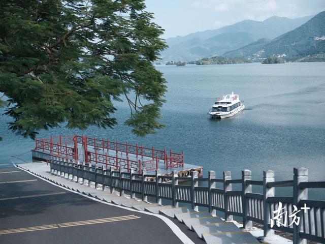 视觉|玉湖映翠 潋滟一色