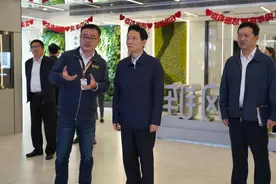区委书记陆方舟走访调研重点企业卓钢链，问计问需服务企业发展图片