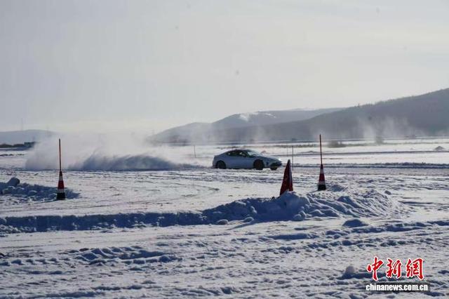 内蒙古多地开启“燃冬”模式