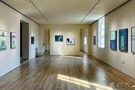 诗人翟永明首次在北京开绘画个展：一场文字与图像的“双重梦境”图片