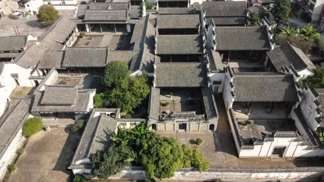 双节加持，东阳旅游“人从众你众从人”！名场面又双叒叕来了→