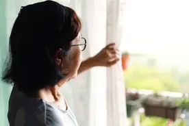 健康小站 | 42岁女性经历断崖式衰老，卵巢早衰引发关注图片