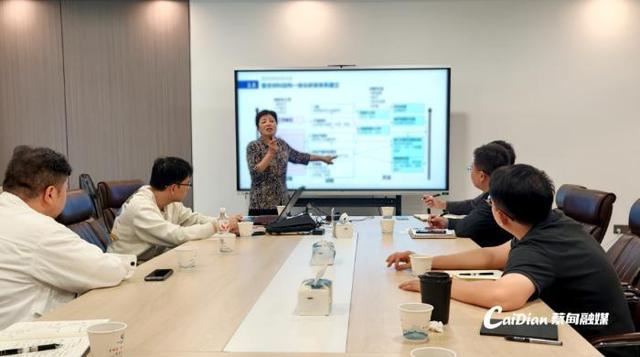武航院开展适航认证培训 助力蔡甸航空产业“通关”大飞机供应链