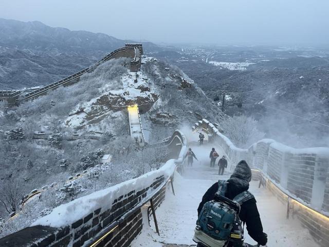 美爆了！快来八达岭看银装素裹的长城盛景