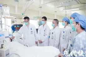 生命奇迹！无锡心梗患者昏迷30天后苏醒图片