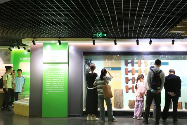 立秋时节，北京市属公园八月看展清单新鲜出炉！