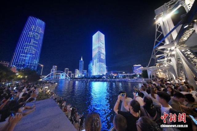 上合“余温”带热天津“城市夜游”
