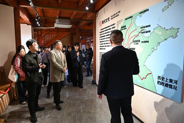 沿着黄河遇见海｜采访团走进夏津黄河故道国家森林公园：科技赋能让千年古桑资源“活”起来