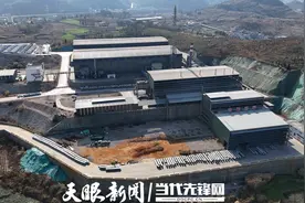安龙：春节生产不打烊 争创一季度“开门红”图片
