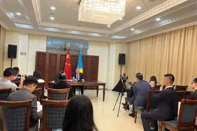 哈萨克斯坦驻华大使：去年哈中贸易额创历史新高图片