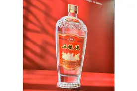 集中加推经典五粮液全系产品，五粮液为何此时“出重拳”？图片