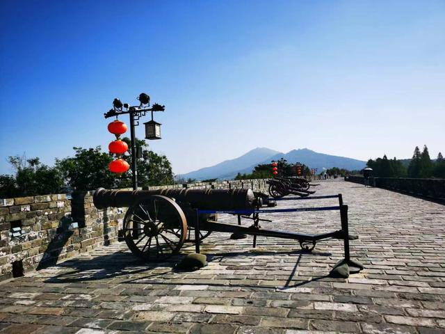 登台城