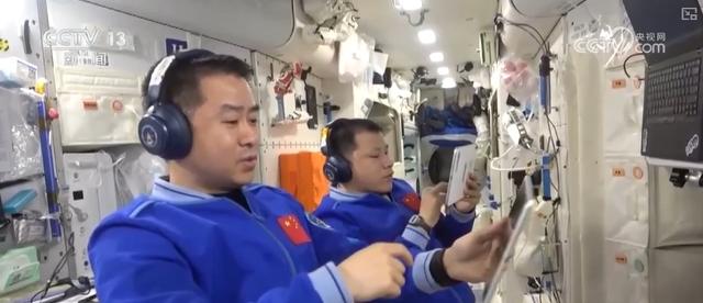 神二十乘组携手新“助手”出舱 解锁“悟空AI”太空“出差”那些事儿