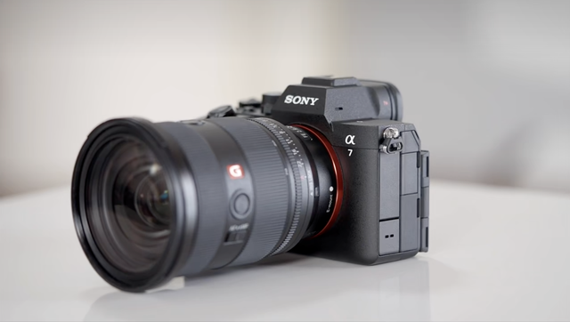 鱼和熊掌兼得？在 A7M5 身上，我看到了相机两难的和解