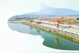 沙河通江海 春风渡千帆 平顶山港将有效辐射西北内陆城市的货物运输图片