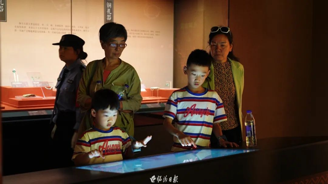 文明蕴化看陶寺：这个暑期，陶寺遗址博物馆里“人从众”！