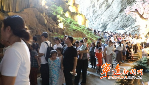 宁远九嶷山紫霞岩：万年岩洞焕新颜 沉浸式演艺引客流连