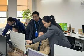 会创的我们｜“做难而正确的事”：海归女博士邓意麒回湘，为公共安全筑起智慧防线图片