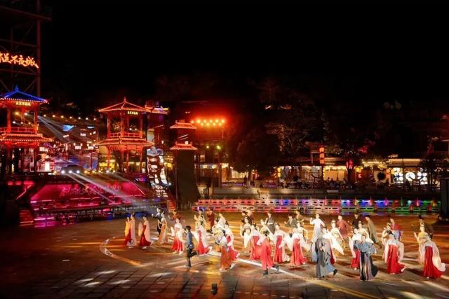 邀您免费畅玩！来木兰不夜城探索侠气与温柔