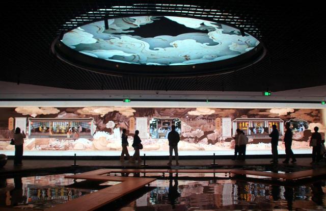 江苏苏州：博物馆里过大年